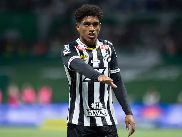 Mercato Chelsea : le plan avec Strasbourg pour Souza, “le nouveau Marcelo”, déjà compromis ?