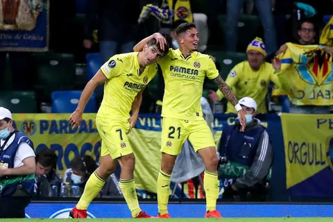 Mercato - Villarreal : deux cadors se battent pour Gerard Moreno