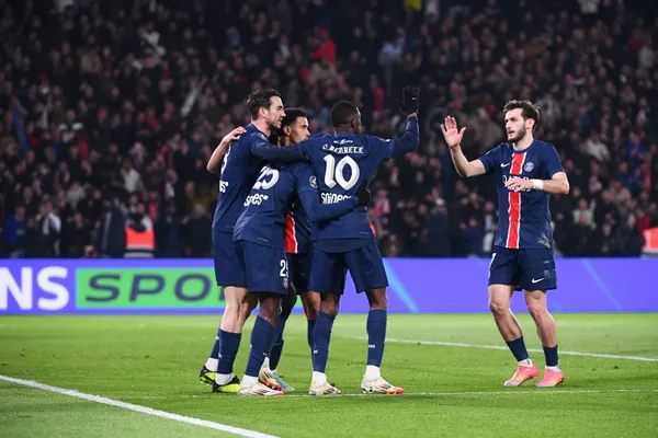 Khvicha Kvaratskhelia PSG joie