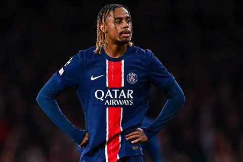 Mercato PSG : un problème avec Bradley Barcola ?