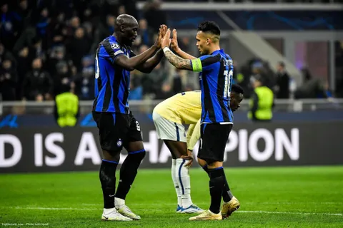 Mercato - Deux attaquants se sont offerts au Barça !