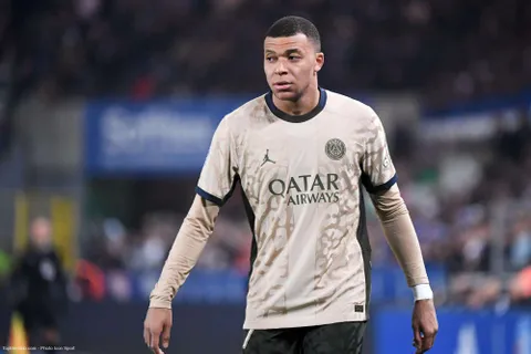 Mercato - PSG, Barça : l’annonce de Deco sur le dossier Mbappé !