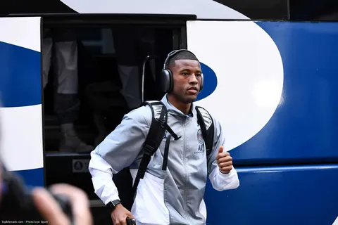 Mercato - PSG : le club parisien pourrait donner un gros coup de pousse à l’OM sur le mercato