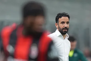 “S’il fait ça à chaque fois, c’est qu’il y a un problème” : Amorim déjà sérieusement critiqué à l’AC Milan