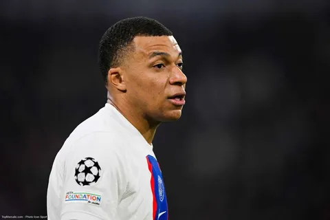 PSG : Le tacle de Mbappé pour un de ses partenaires !