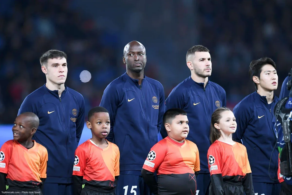 PSG : 3 joueurs transférables écartés !