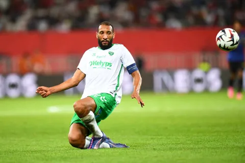 ASSE : Yunis Abdelhamid peut-il perdre sa place dans le onze ?