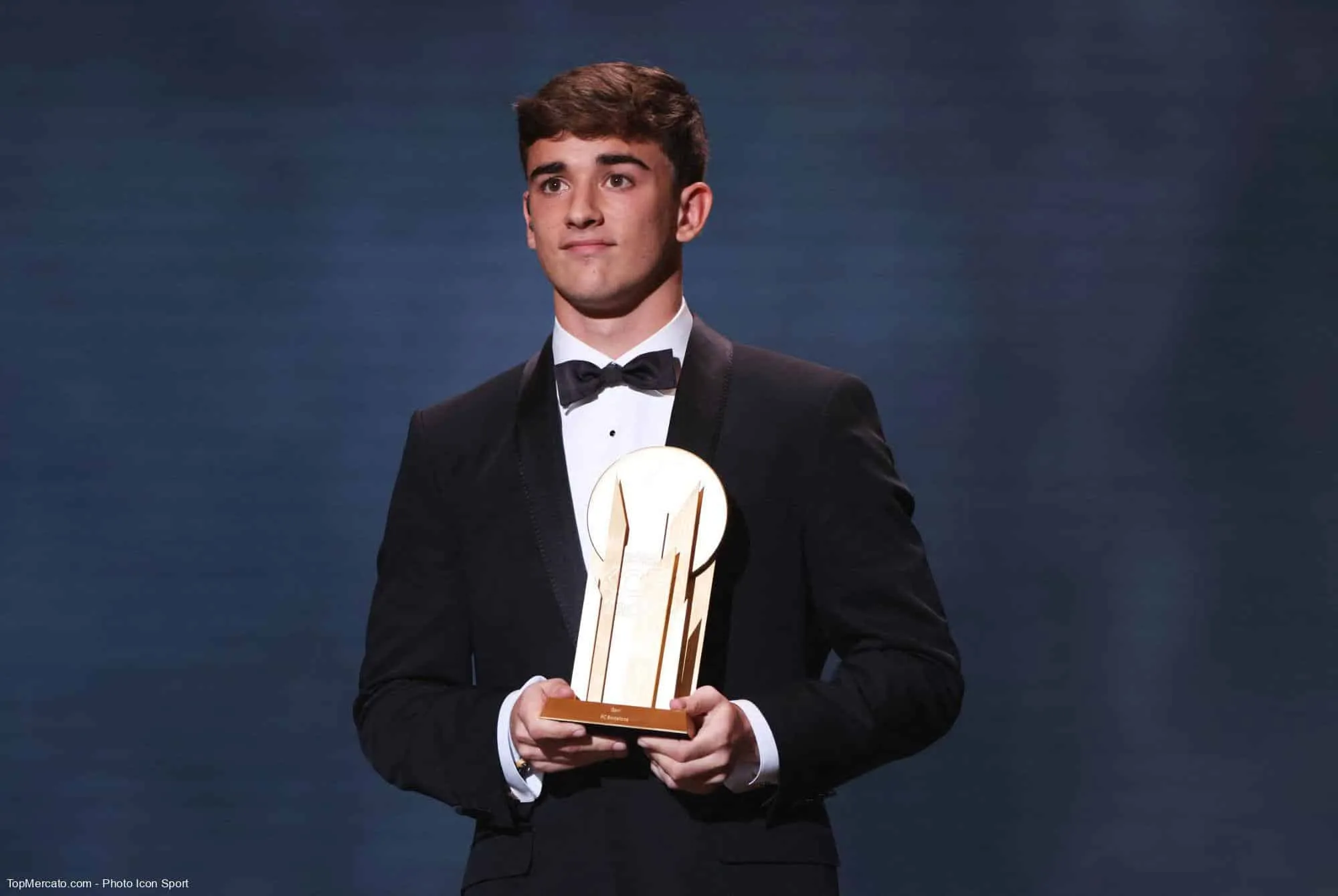 En 2022, quel Madrilène a terminé 2e au Trophée Kopa du meilleur jeune joueur ?