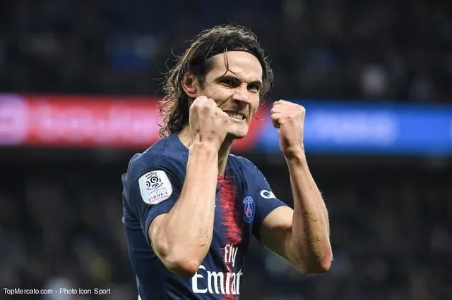 Bordeaux : Briand tresse des lauriers à Cavani