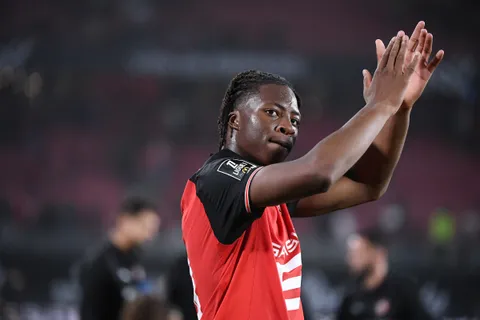 Mercato Rennes : transfert puis prêt à un autre club de Ligue 1… Le plan d’un cador anglais avec Kader Meïté