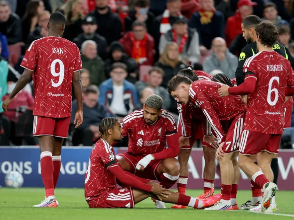Liverpool : une recrue repositionnée définitivement pour réparer l’oubli du mercato ?