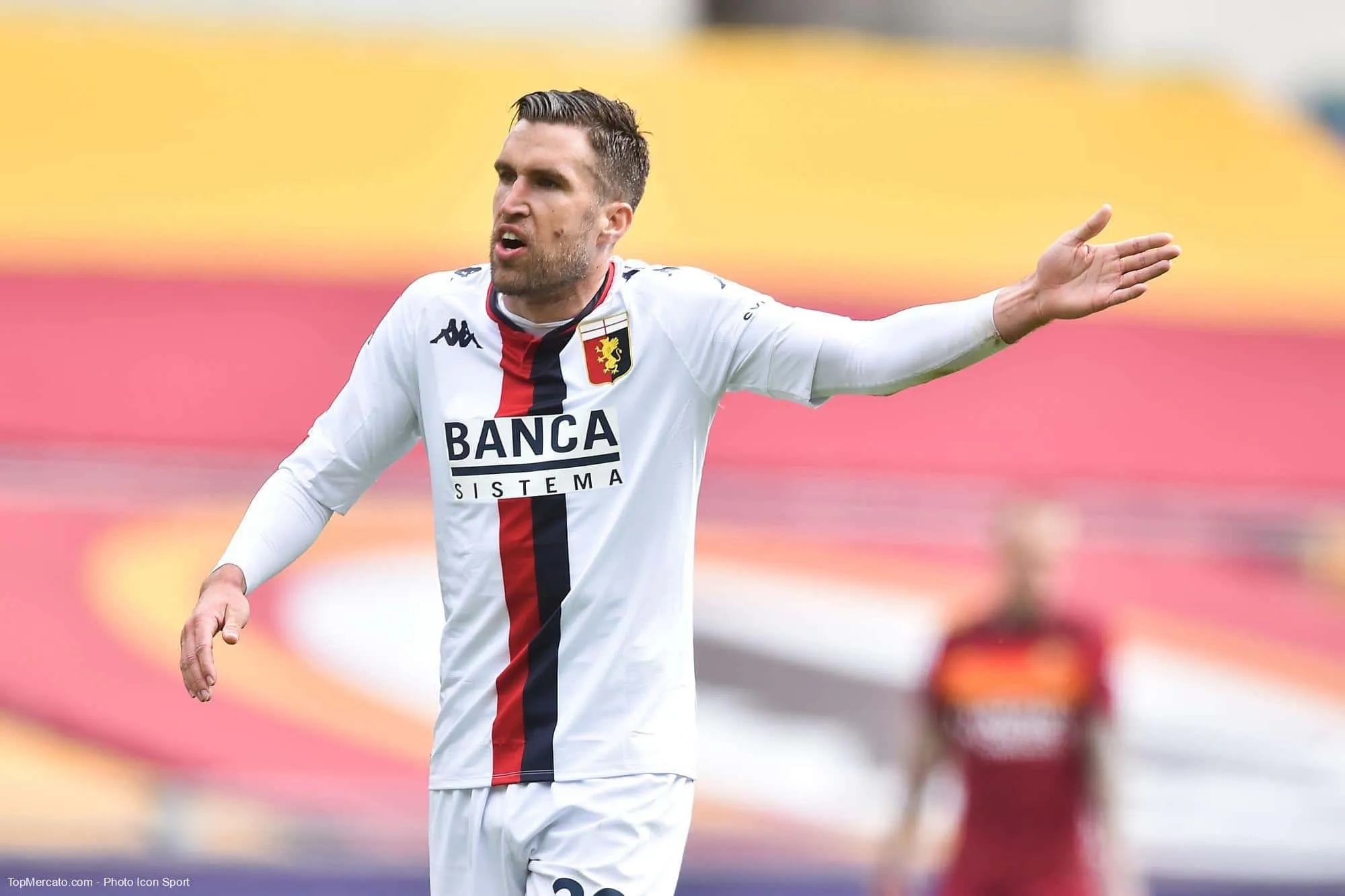 Kevin Strootman, Genoa