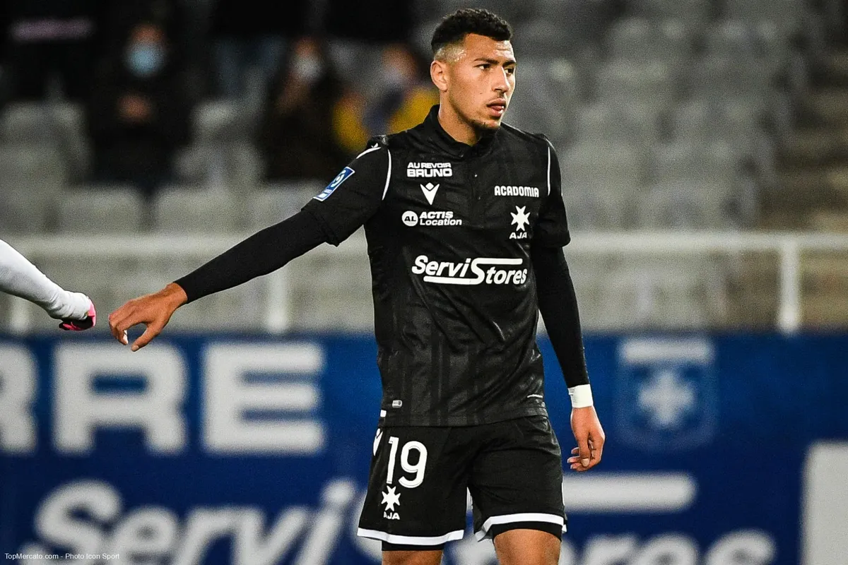 Toulouse : Begraoui débarque au Stadium
