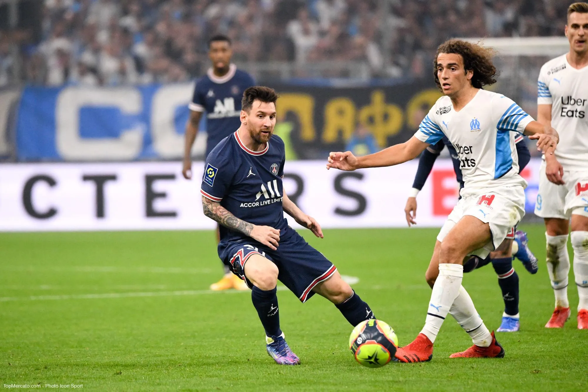 Lionel Messi et Mattéo Guendouzi, match OM Olympique de Marseille-PSG Paris Saint-Germain