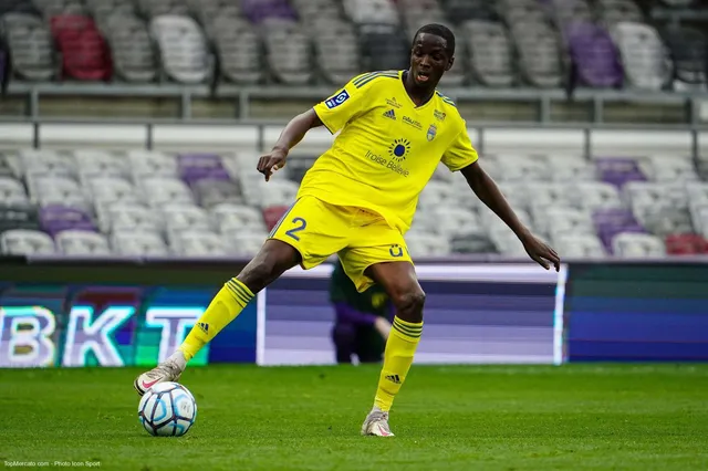Officiel Mercato - Troyes : un prêt en Ligue 2 pour Dembélé