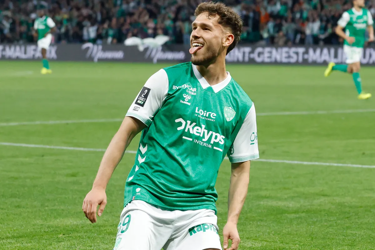 Mercato ASSE : après Porto, une 1ère offre à moins de 15 M€ tombe pour Lucas Stassin