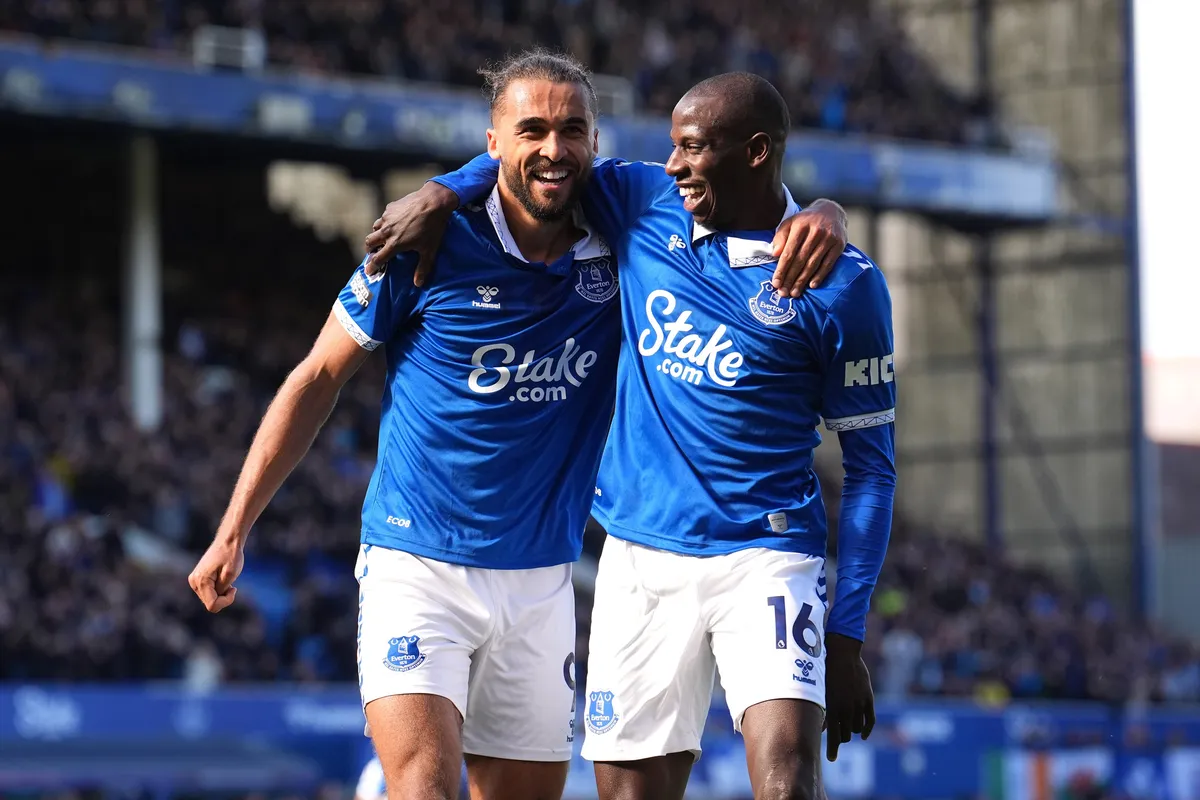 Dominic Calvert-Lewin Abdoulaye Doucouré