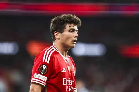 PSG : un indice de plus pour l’arrivée de de Joao Neves