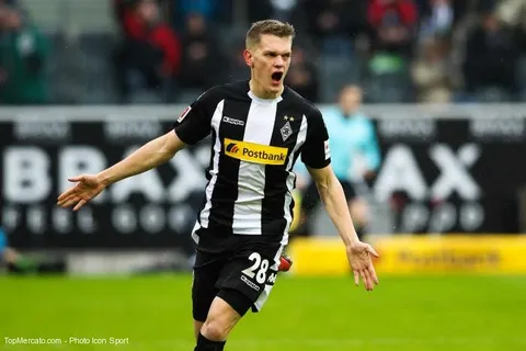 Mönchengladbach : deux cadors anglais sur Ginter ?