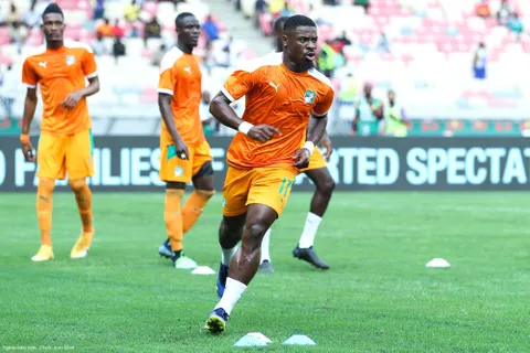 Officiel Mercato - Serge Aurier revient en Premier League !