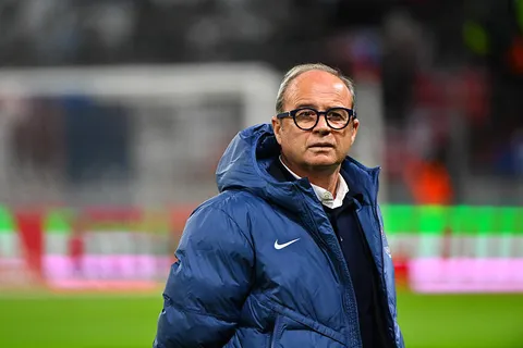 Mercato PSG : Luis Campos flaire 2 belles promesses en Belgique au poste de latéral gauche