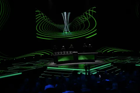 Conference League : le tirage au sort en DIRECT des 8es de finale… Strasbourg dans la bonne moitié de tableau