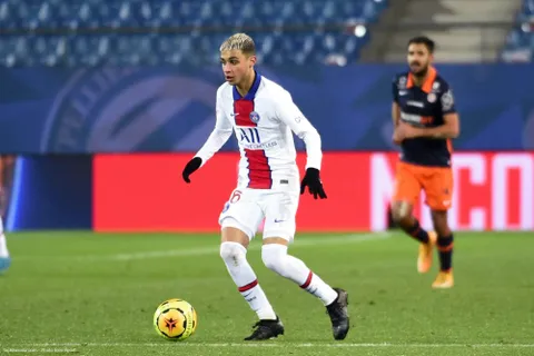 Officiel Barça : un ancien du PSG prend déjà la porte !