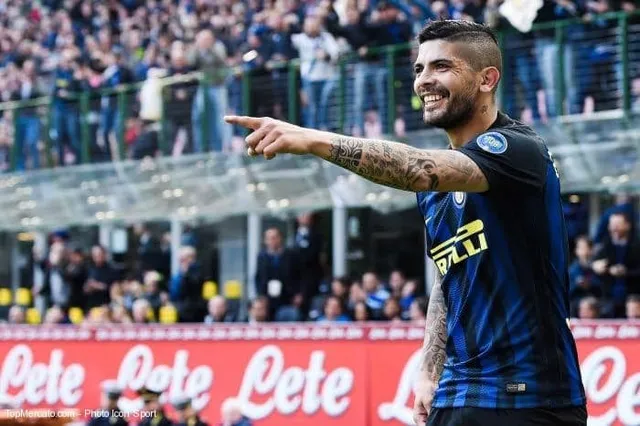 Inter Milan : Banega sur les tablettes du PSG ?