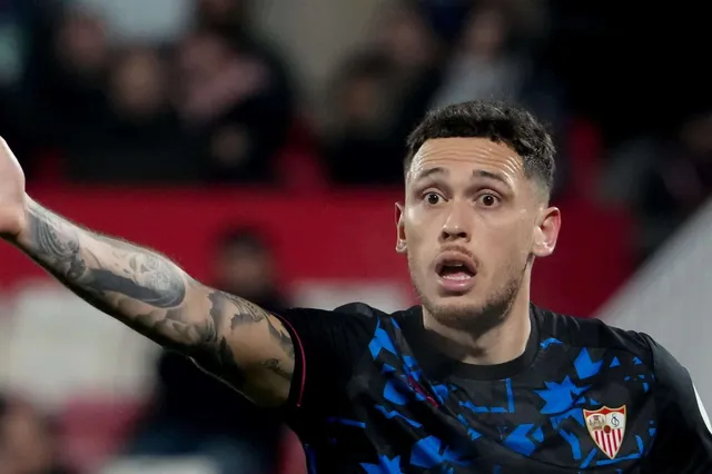 Séville : “olive” en plein match, Ocampos pousse un gros coup de gueule !