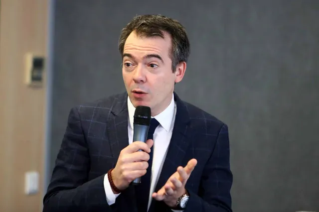 LFP : largement battu, Linette balance une première réaction
