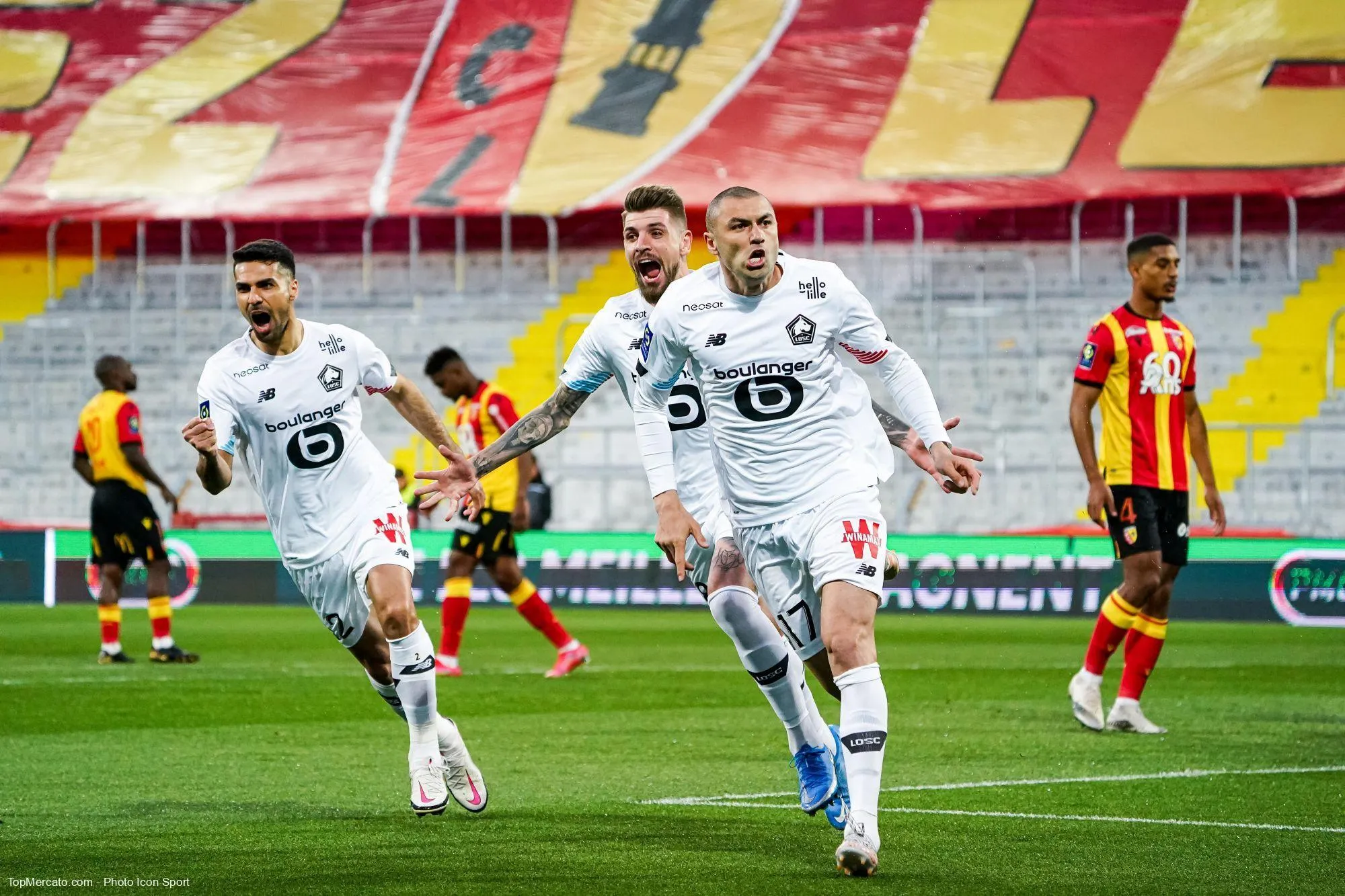 Burak Yilmaz, Lens-LOSC Lille