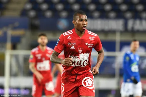 Brest : Dall’Oglio juge les prestations de Jean Lucas