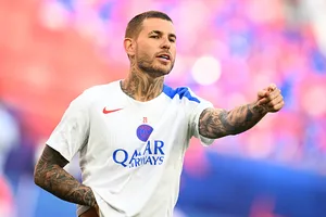 Mercato PSG : Manchester United cible Lucas Hernandez, le défenseur prend position