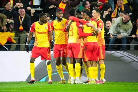 Mercato - Lens : la liste des 6 joueurs sur le départ !