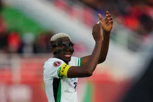 Mercato – Victor Osimhen : sa CAN 2025 peut-elle accélérer son départ dès le mois de janvier ?