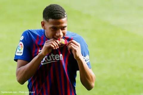 Barça : l’AC Milan a discuté pour Jean-Clair Todibo