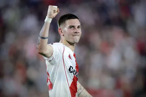 Mercato Real Madrid : Xabi Alonso pourra compter sur Franco Mastantuono plus tôt que prévu