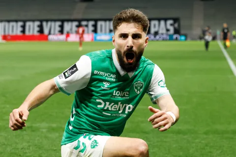 Mercato ASSE : un ancien courtisan de Zuriko Davitashvili refait surface