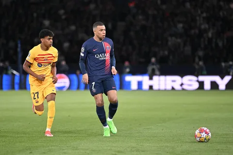 PSG : l’hommage vibrant de Mbappé à son “big bro”