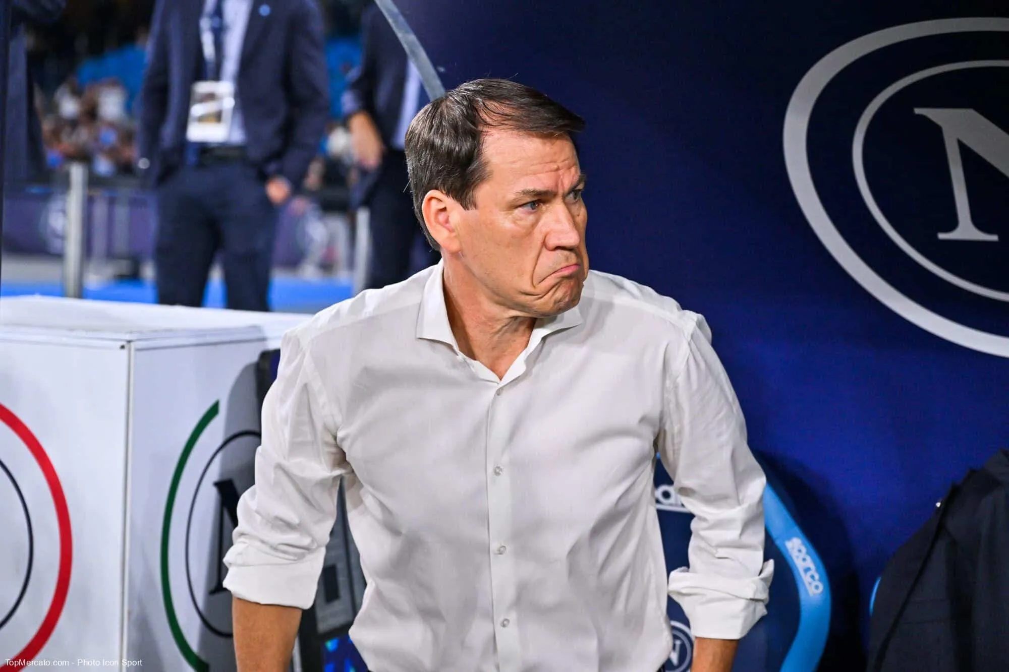 Quel joueur, entraîné dans deux clubs différents par Rudi Garcia, n’a ”pas de couilles” selon une déclaration poétique du coach français, datant de 2020 ?