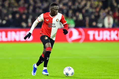 Mercato - OL : la réponse cash de Minteh !