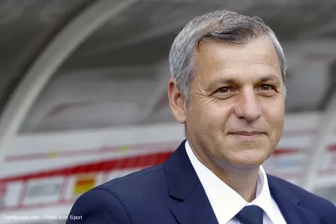 OL : Genesio veut un attaquant au mercato