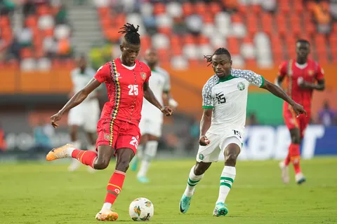 Un ancien de Ligue 1 accusé d’avoir fait jouer son jumeau à sa place !