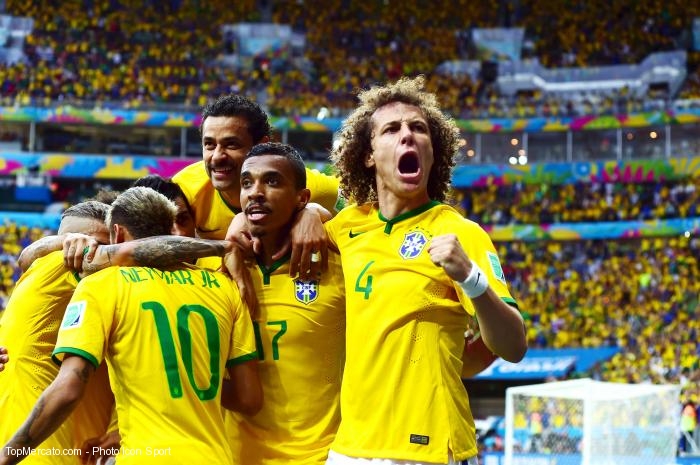 L'équipetype de la phase de poules de la Coupe du monde 2014