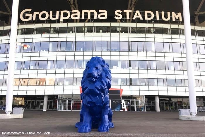 OL-OM : Racisme et coups de pied, le récit terrifiant d'un témoin