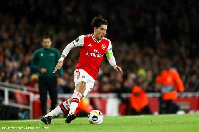 Arsenal : un nouveau club espagnol s'intéresse à Bellerin