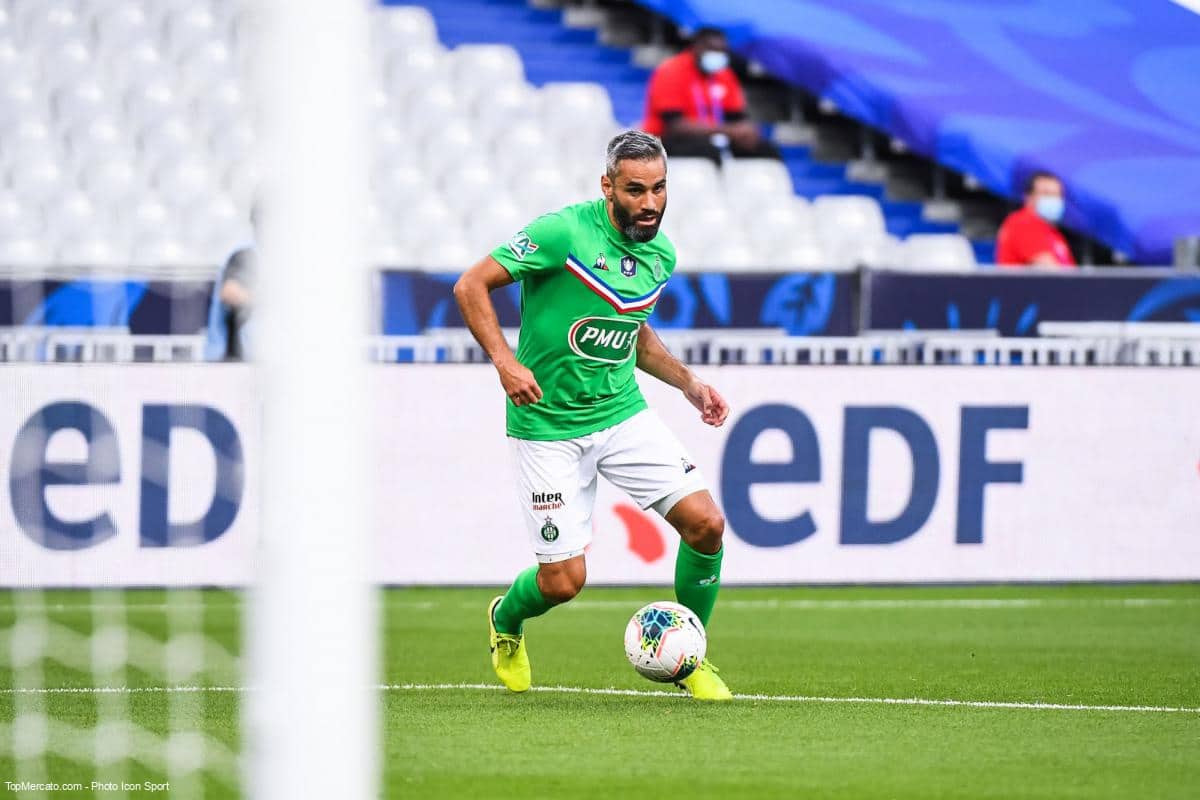 ASSE : le numéro de maillot de Loïc Perrin retiré