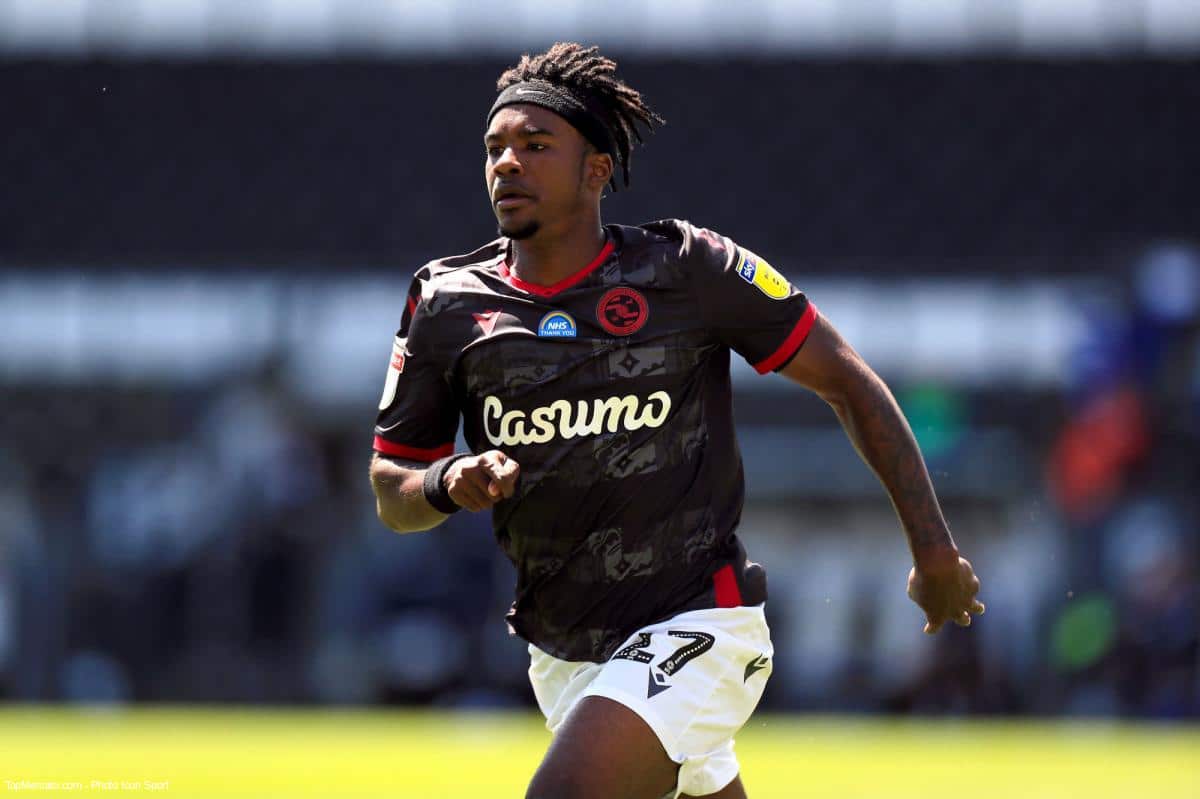 Omar Richards, Reading