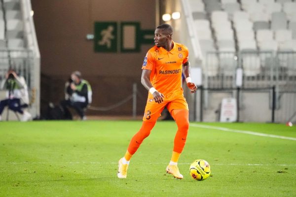 Oyongo vers un prêt en Russie