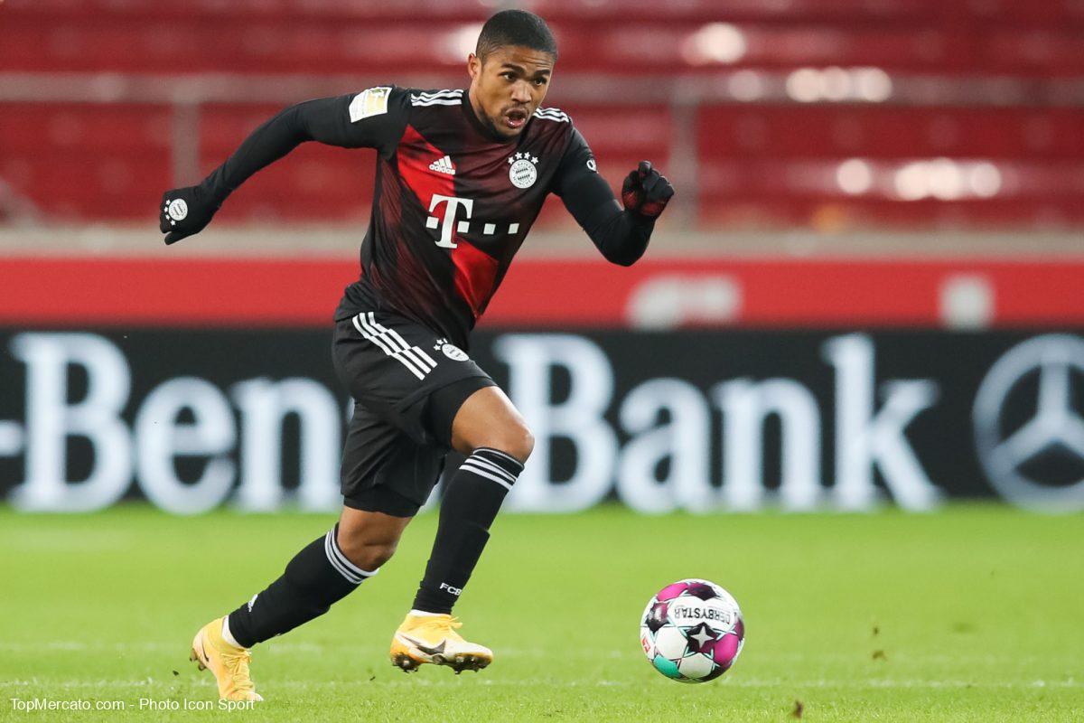 Douglas Costa
